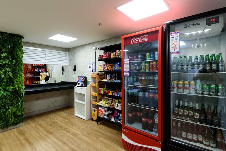 Piso con piscina y balcón con vistas al mar y al Cristo