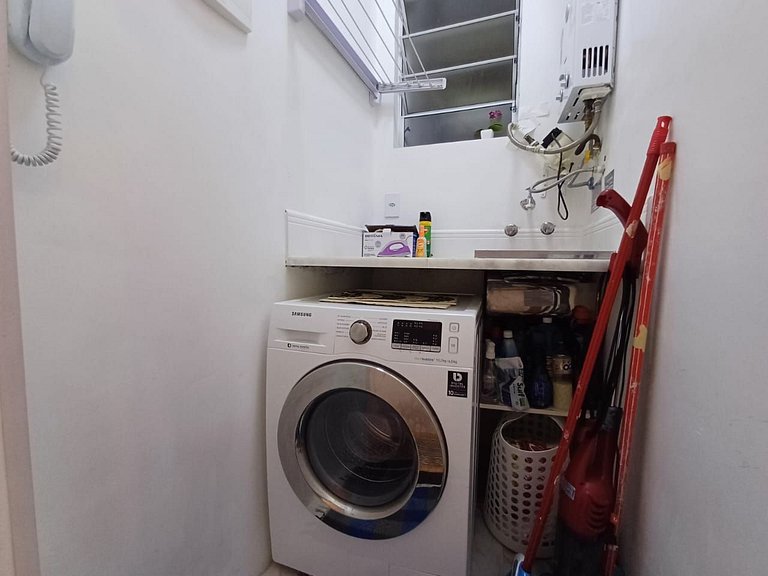 Loft between Copacabana and Ipanema in front of the subway