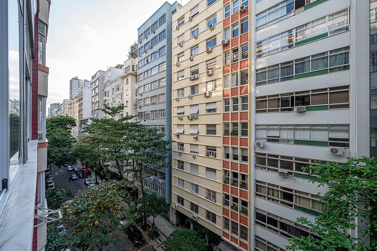 Apartment on Avenida Atlântica