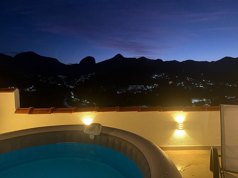 Mountain view, fireplace and private hot tub