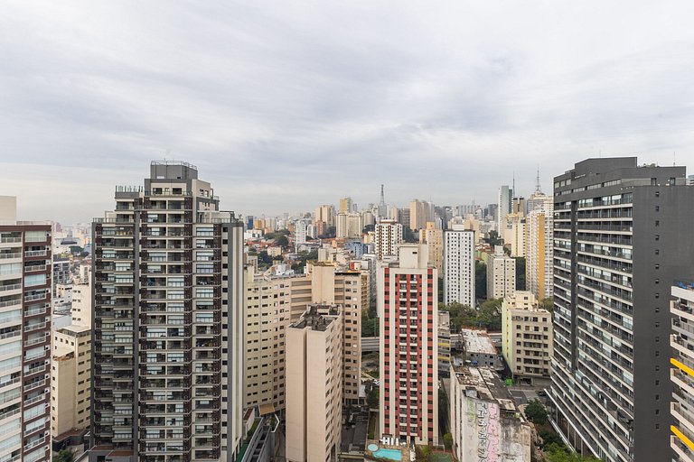 Studio with coworking, pool and city view