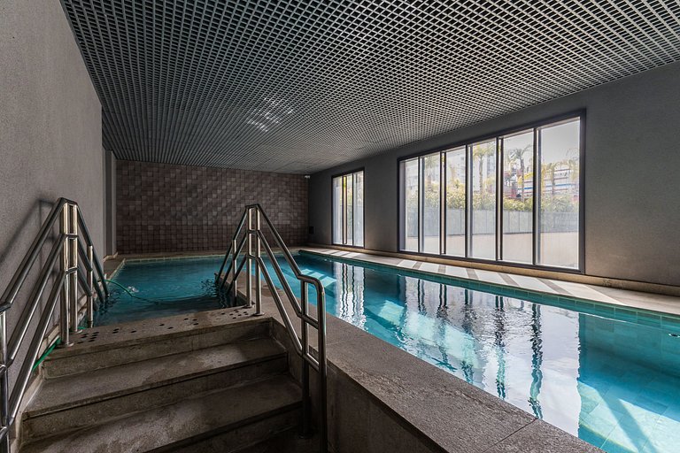 Studio with coworking, pool and city view