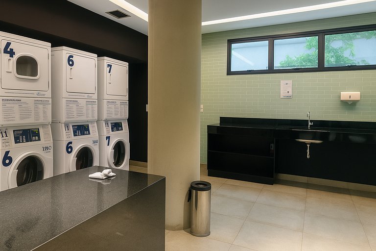 Estudio con coworking, piscina y vista a la ciudad