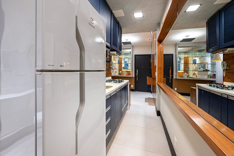 3-minute walk from Ipanema and Leblon Beach