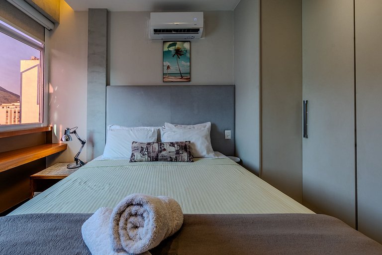 3-minute walk from Ipanema and Leblon Beach