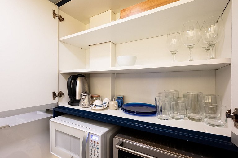 3-minute walk from Ipanema and Leblon Beach