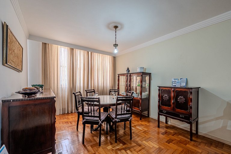 Ipanema ao lado da praia e metrô