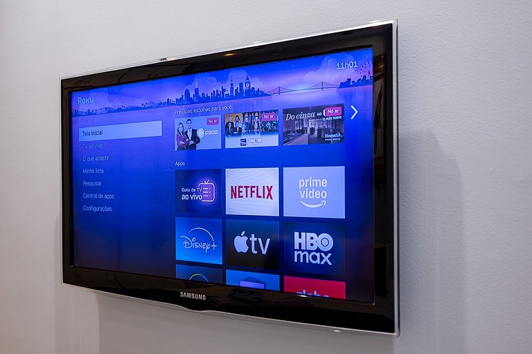 Versatile Apt, Pool, Sauna, and Gym in Arpoador