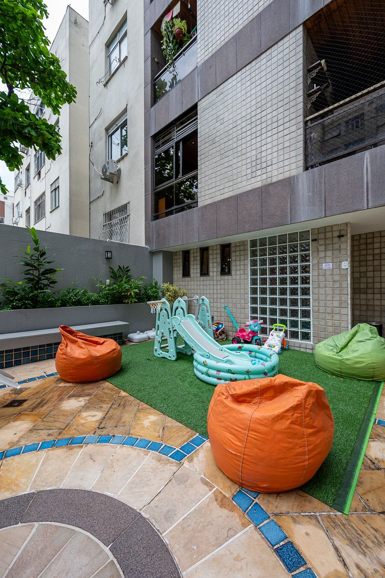 Apt.Piscina, Sauna, Academia e Vaga no Arpoador.