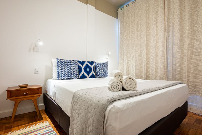 Na quadra da praia de Copacabana