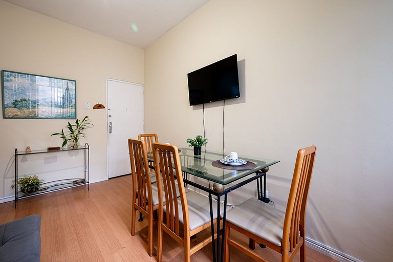 Dormitorio y sala de estar tranquilos en el corazón de Copac