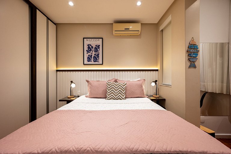 Modern and Fully Equipped Retreat in Copacabana