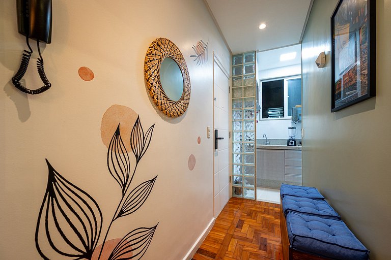 Modern and Fully Equipped Retreat in Copacabana