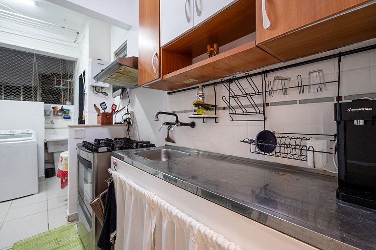 Cozy apartment 650m from Copacabana Beach