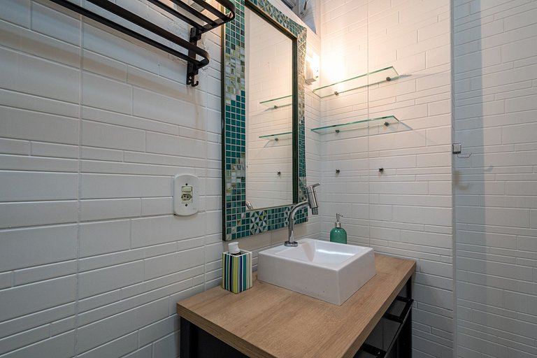 Cozy apartment 650m from Copacabana Beach