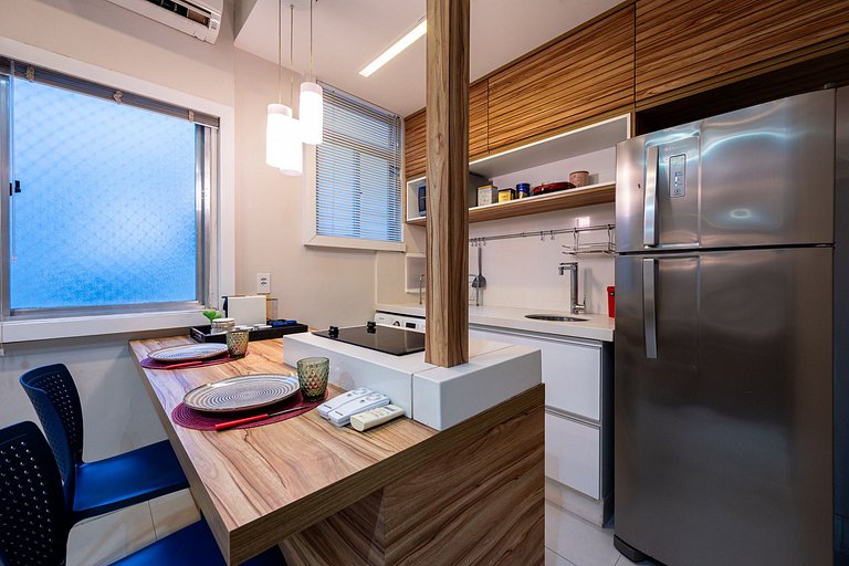 Duas quadras da praia do Leblon, perto do shopping