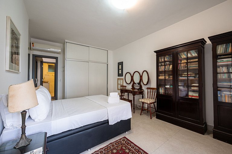 Departamento con suite en Copacabana