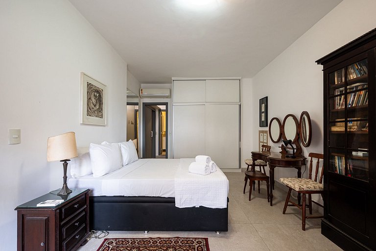 Apartamento com suíte em Copacabana