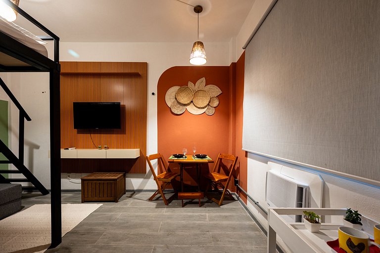 Apt for couple near Leme & Copacabana Beach