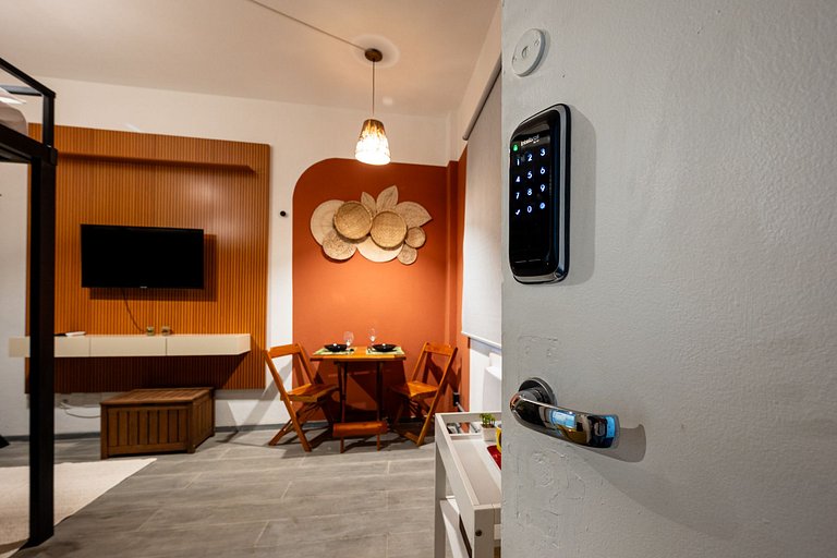 Apt for couple near Leme & Copacabana Beach