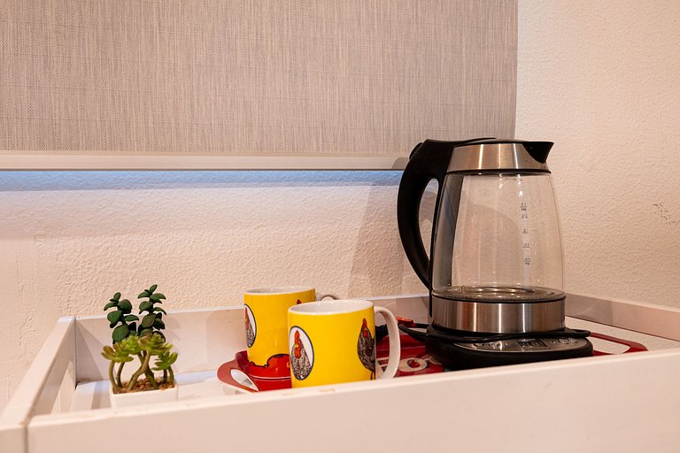 Apt for couple near Leme & Copacabana Beach