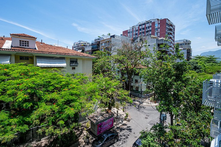 Flat at Ipanema's beach/ Lagoa
