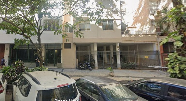 next to the beach in Ipanema and subway