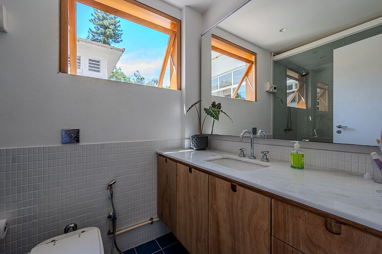 3 Quartos no Leblon próx. a Praia