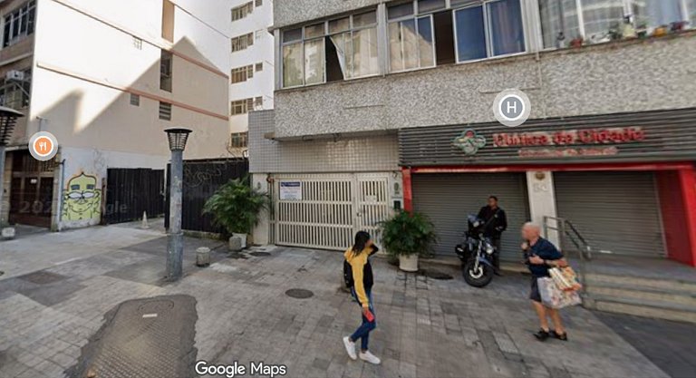 View of Christ/Botafogo subway with sauna