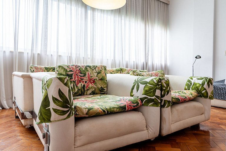 Fully equipped apt in Copacabana near beach