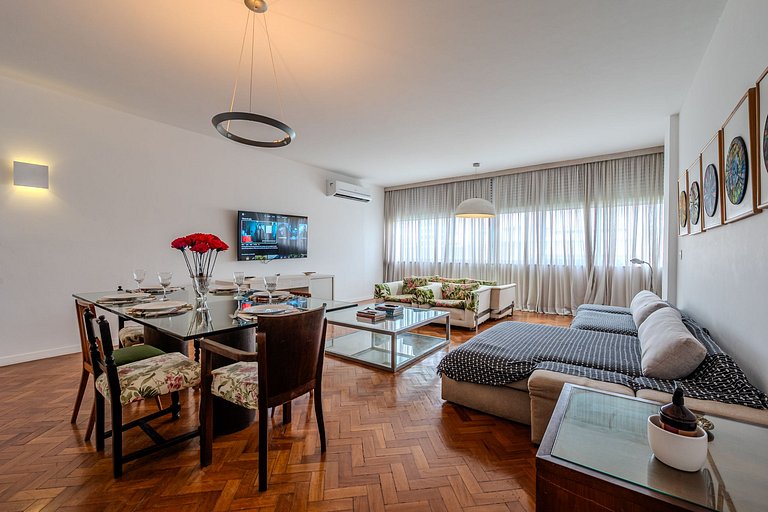 Fully equipped apt in Copacabana near beach