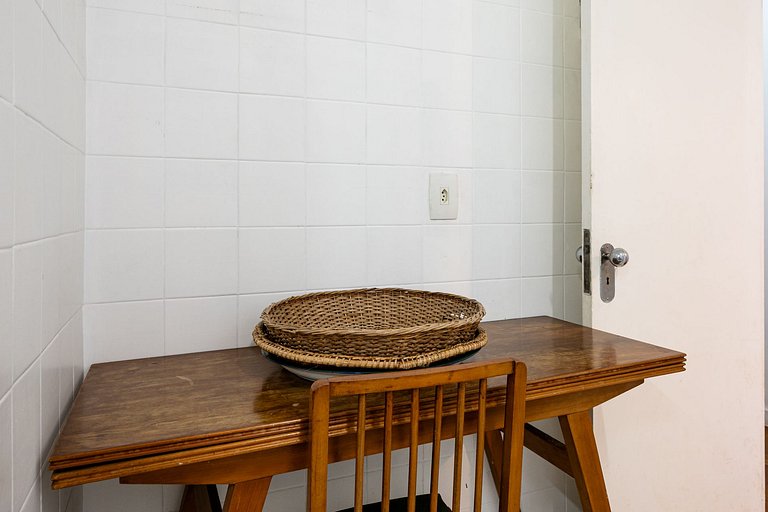 Fully equipped apt in Copacabana near beach