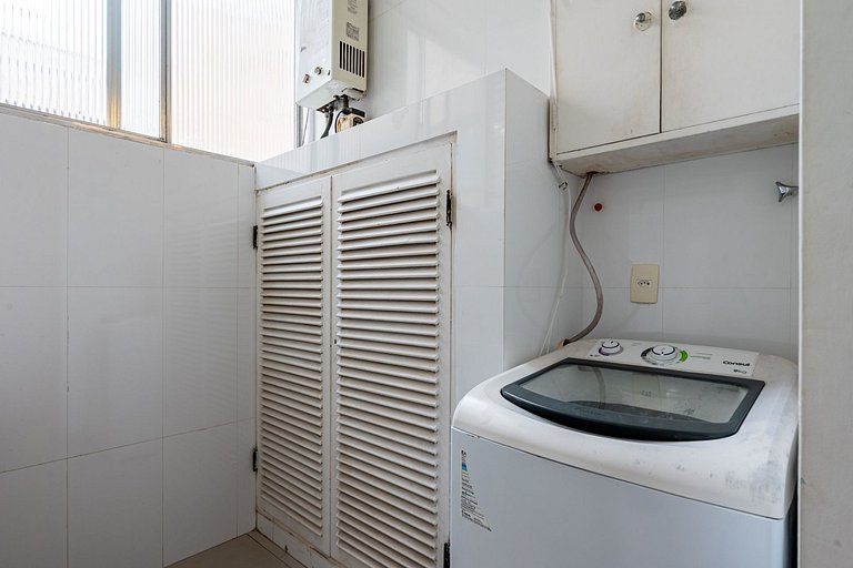 Fully equipped apt in Copacabana near beach