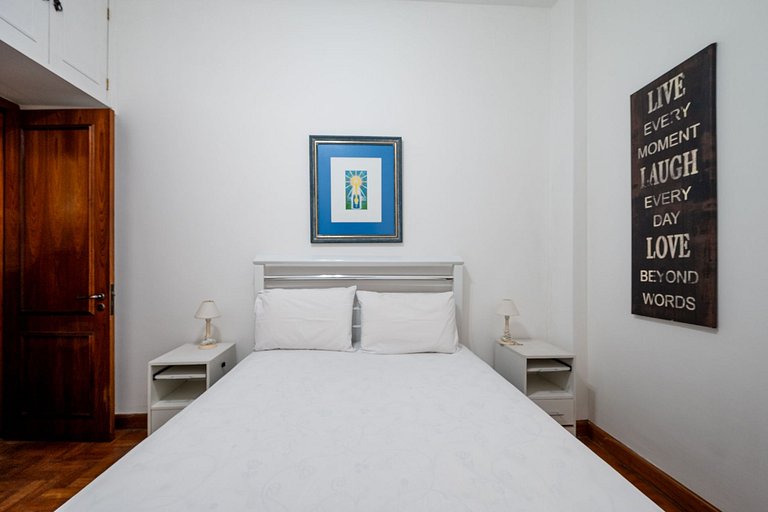 Bright and Cozy Apartment in Ipanema