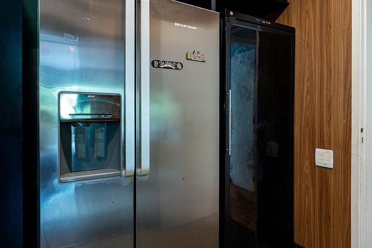 3 Quartos a Poucos Passos do Metrô e da Praia