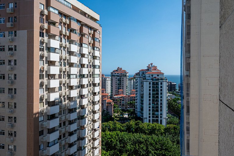 Fully Equipped Apartment with View in Barra