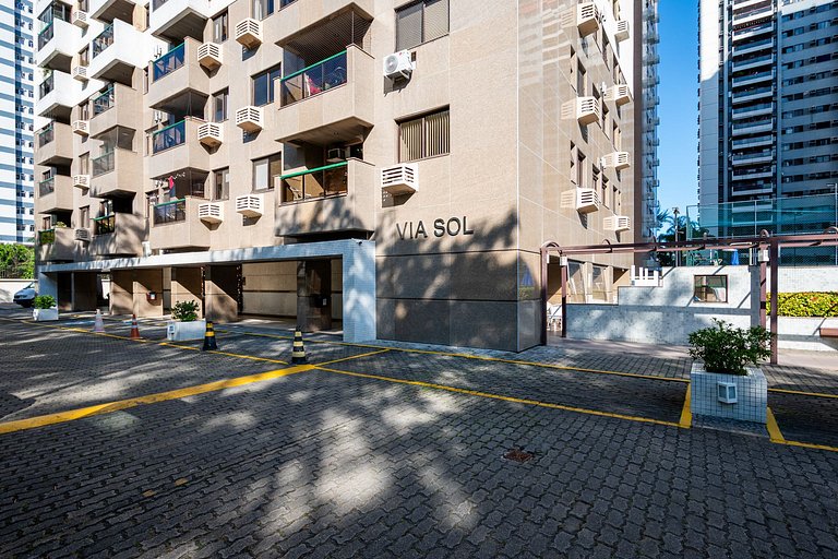 Fully Equipped Apartment with View in Barra