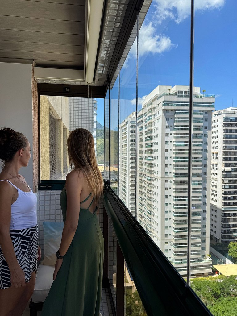 Apartamento Completo con Vista en Barra