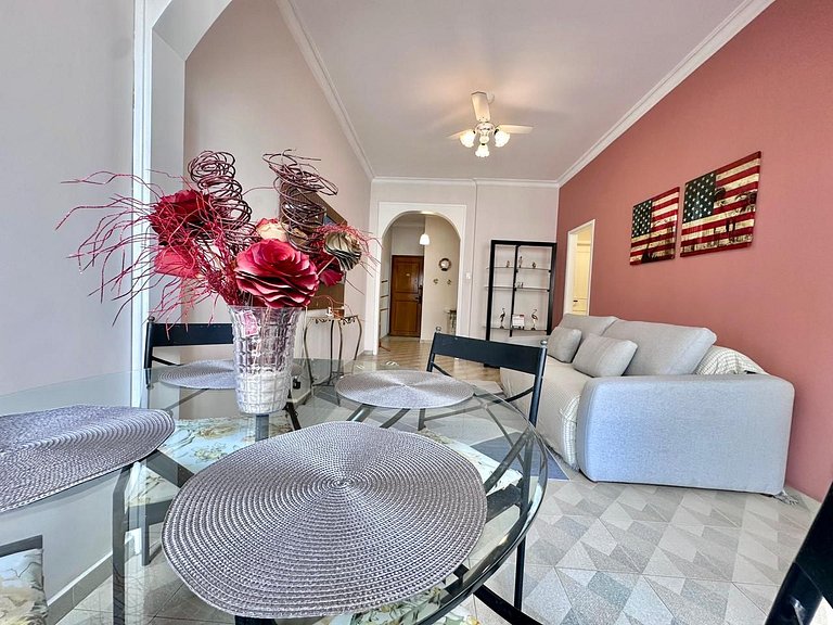 Fully equipped beachfront apt great location