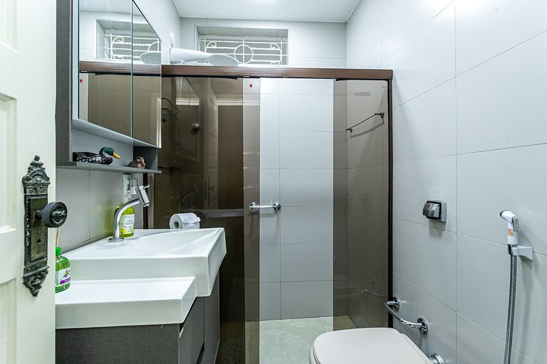 Quarto sala quadra da praia de Copacabana