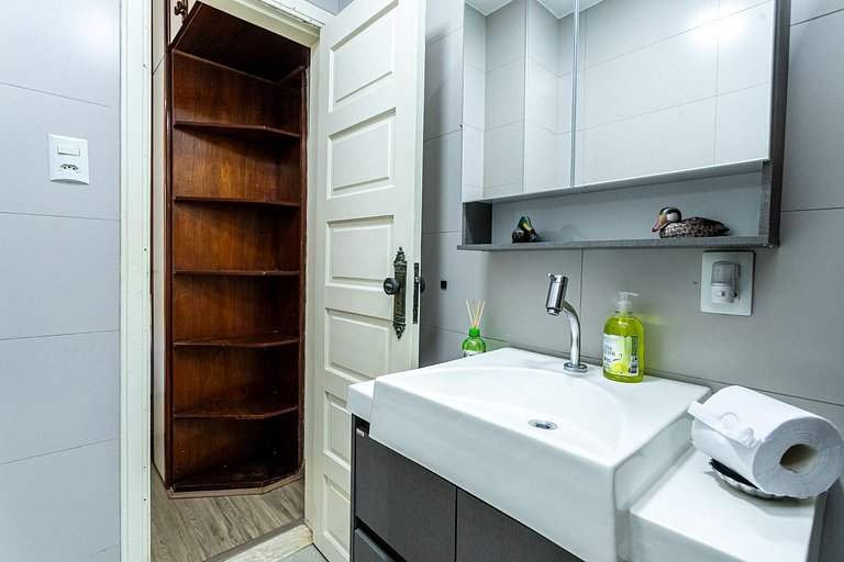 Quarto sala quadra da praia de Copacabana