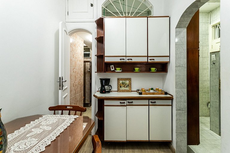 Bedroom and living room near Copacabana Beach