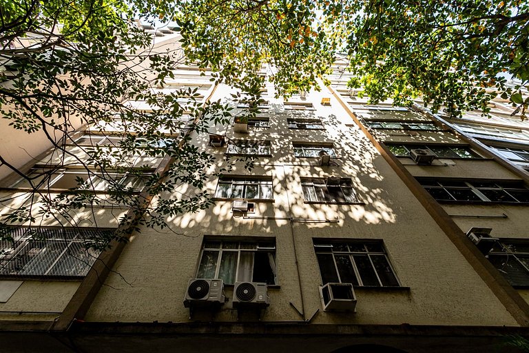 Quarto sala quadra da praia de Copacabana