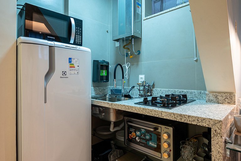 Apt in Copacabana near metro and beach