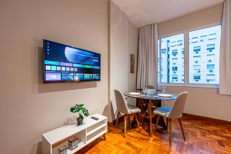 Apto a 1 cuadra de la playa de Copacabana