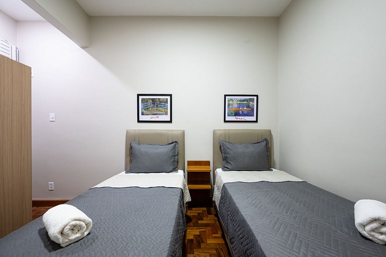 Apartment by Copacabana beach block