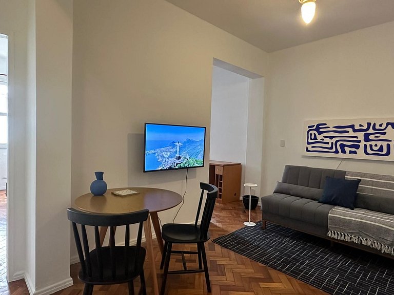 Cozy 1BR Apt between Ipanema and Copacabana