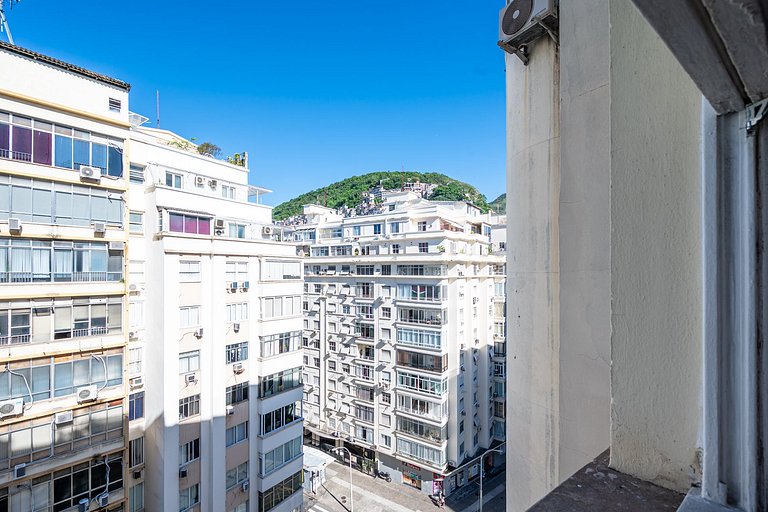 Cozy 1BR Apt between Ipanema and Copacabana