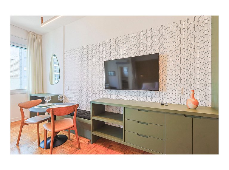 Modern and bright studio in downtown São Paulo