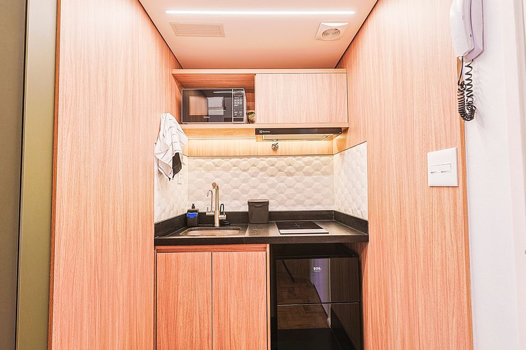 Modern and bright studio in downtown São Paulo